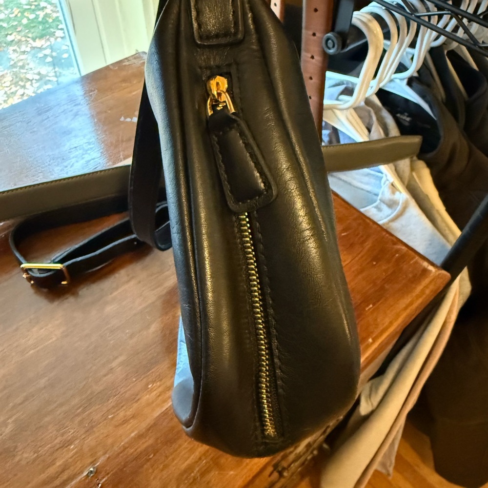 Madewell Sling Crossbody Bag - Picture 2 of 4